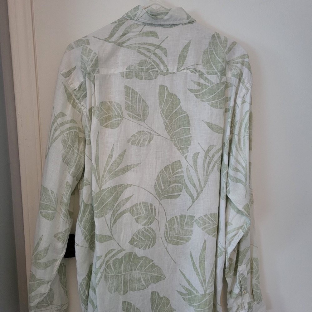 Men’s button down - Picture 4 of 4